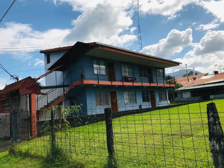 Apartamento Vista Al Arenal Apartment La Fortuna Bagian luar foto
