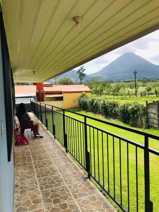 Apartamento Vista Al Arenal Apartment La Fortuna Bagian luar foto